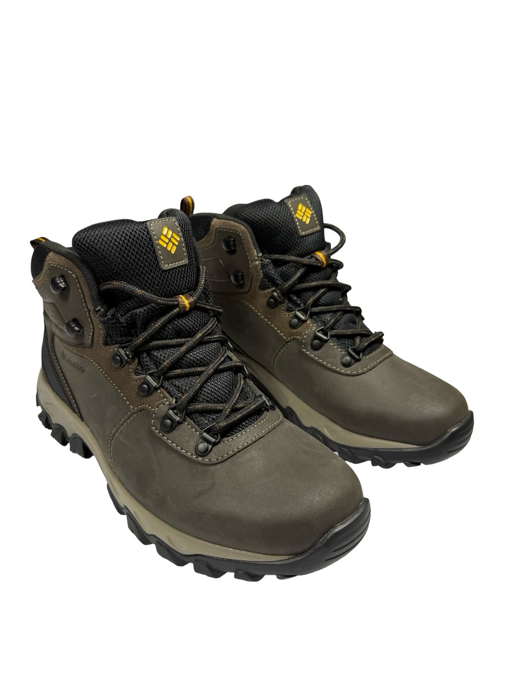 Columbia Newton Ridge Plus II 9 Wide Waterproof Leather Hiking Boots No Insoles